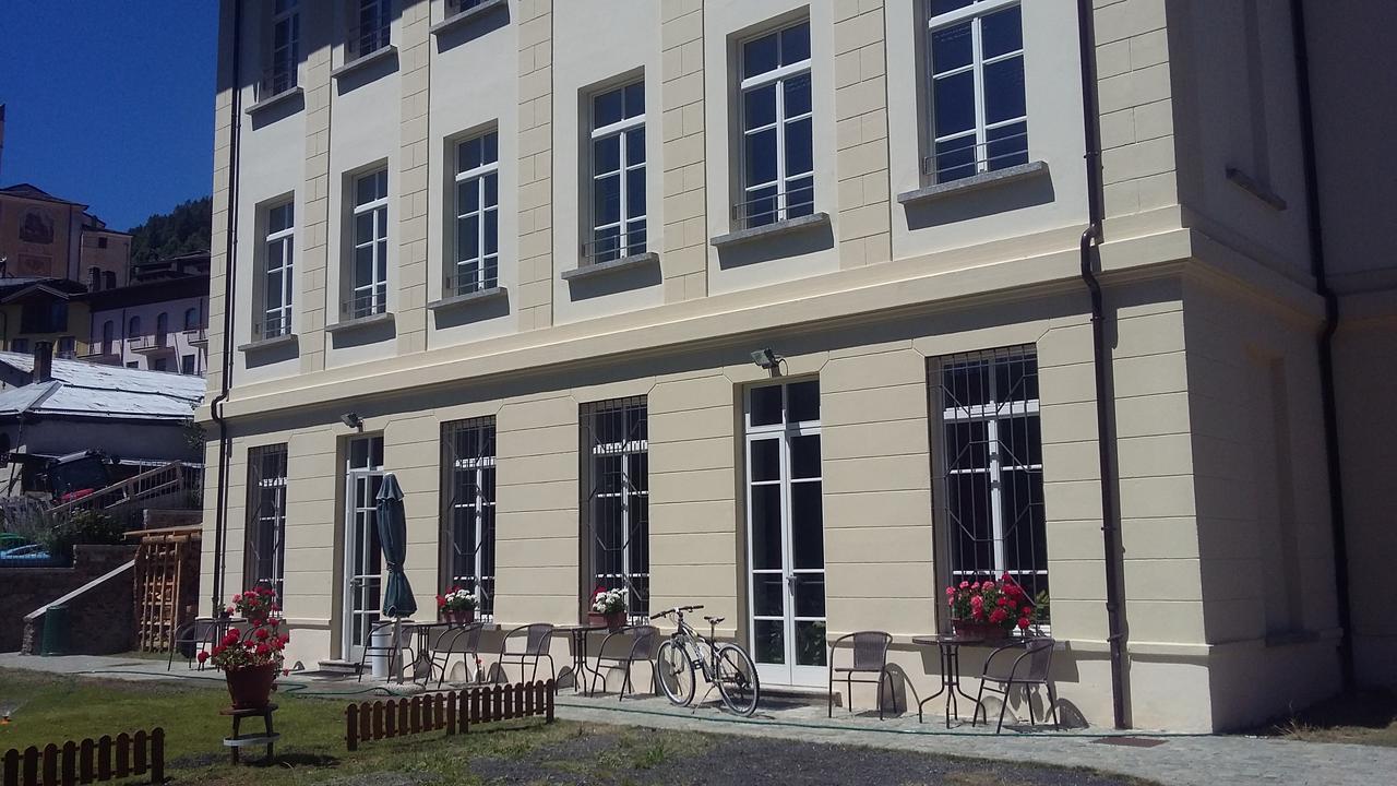 مبيت وإفطار Villa d'Allegno La Vecchia Scuola المظهر الخارجي الصورة